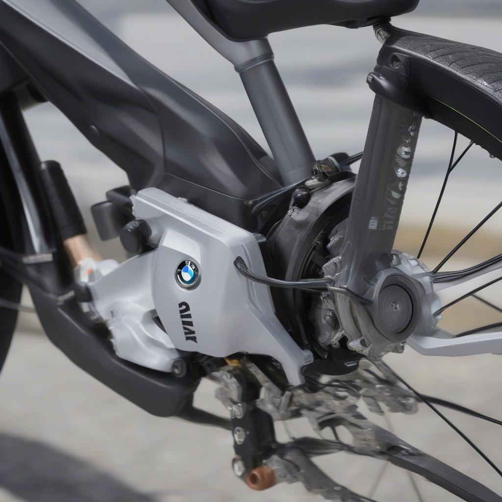 BMW Active Hybrid E Bike Test: Hiệu suất vượt trội