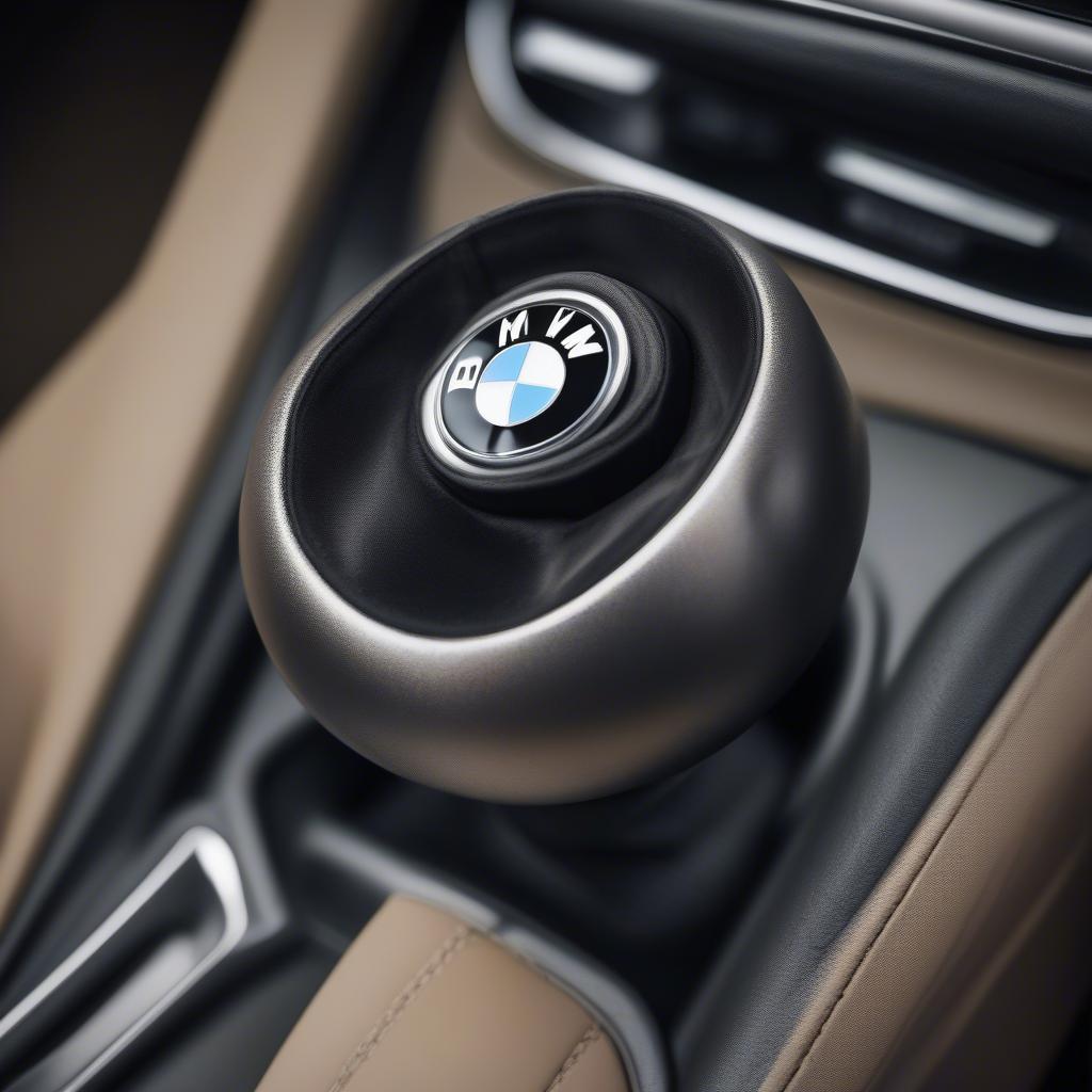 Cần số BMW Z4 kim loại sáng bóng