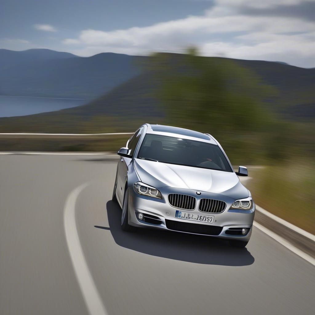 BMW 535i GT 2013 trên đường trường