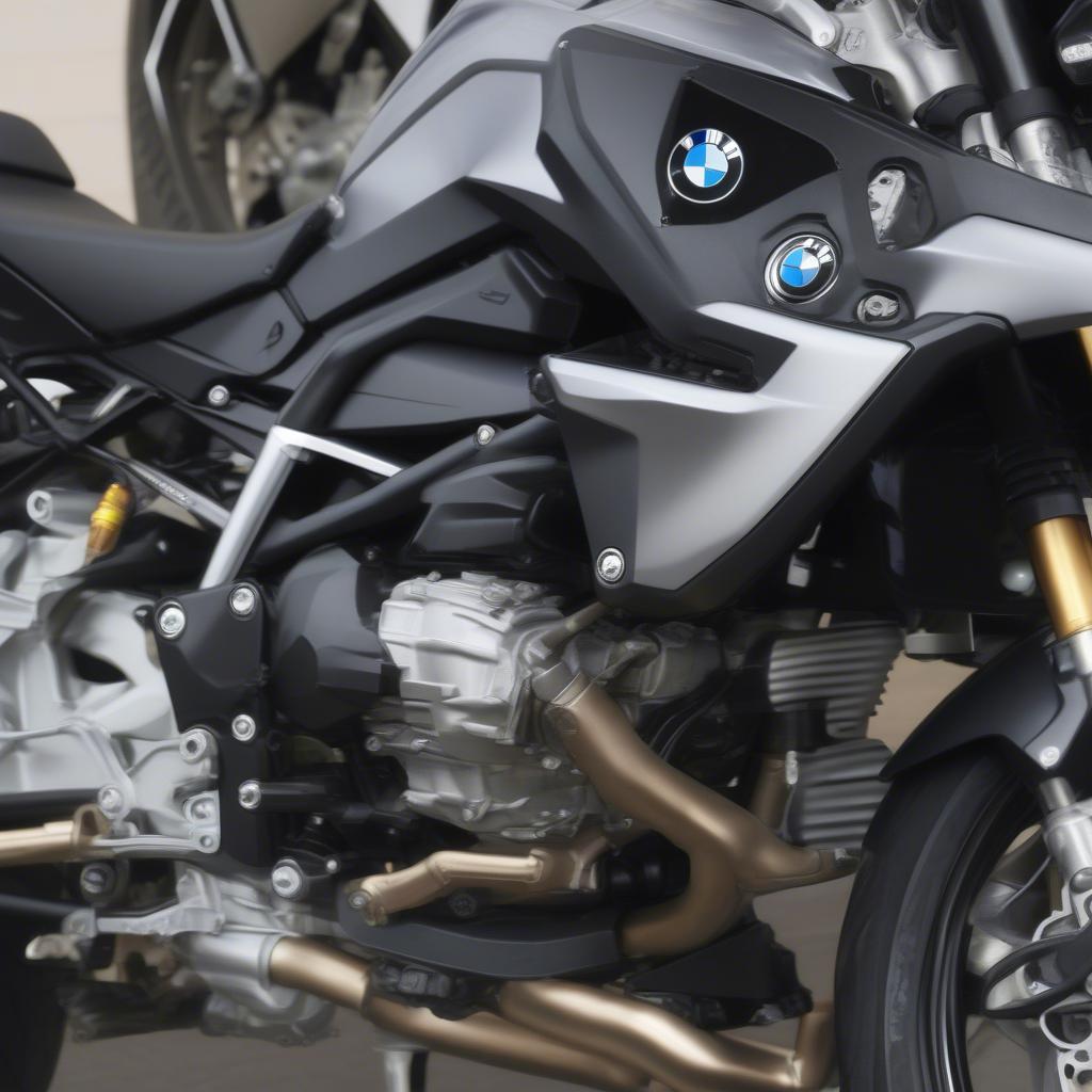 BMW G310R 2017 Động Cơ