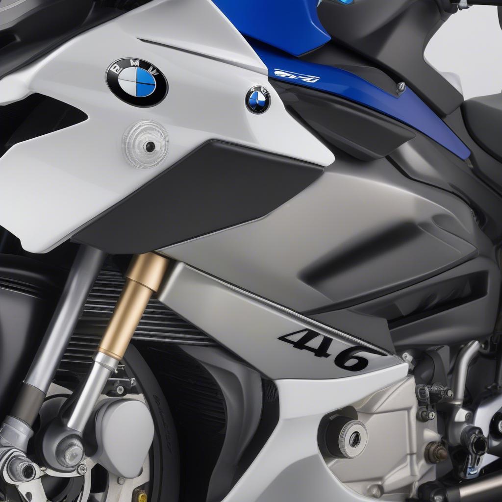 Thiết kế ấn tượng của BMW HP4 2016 600