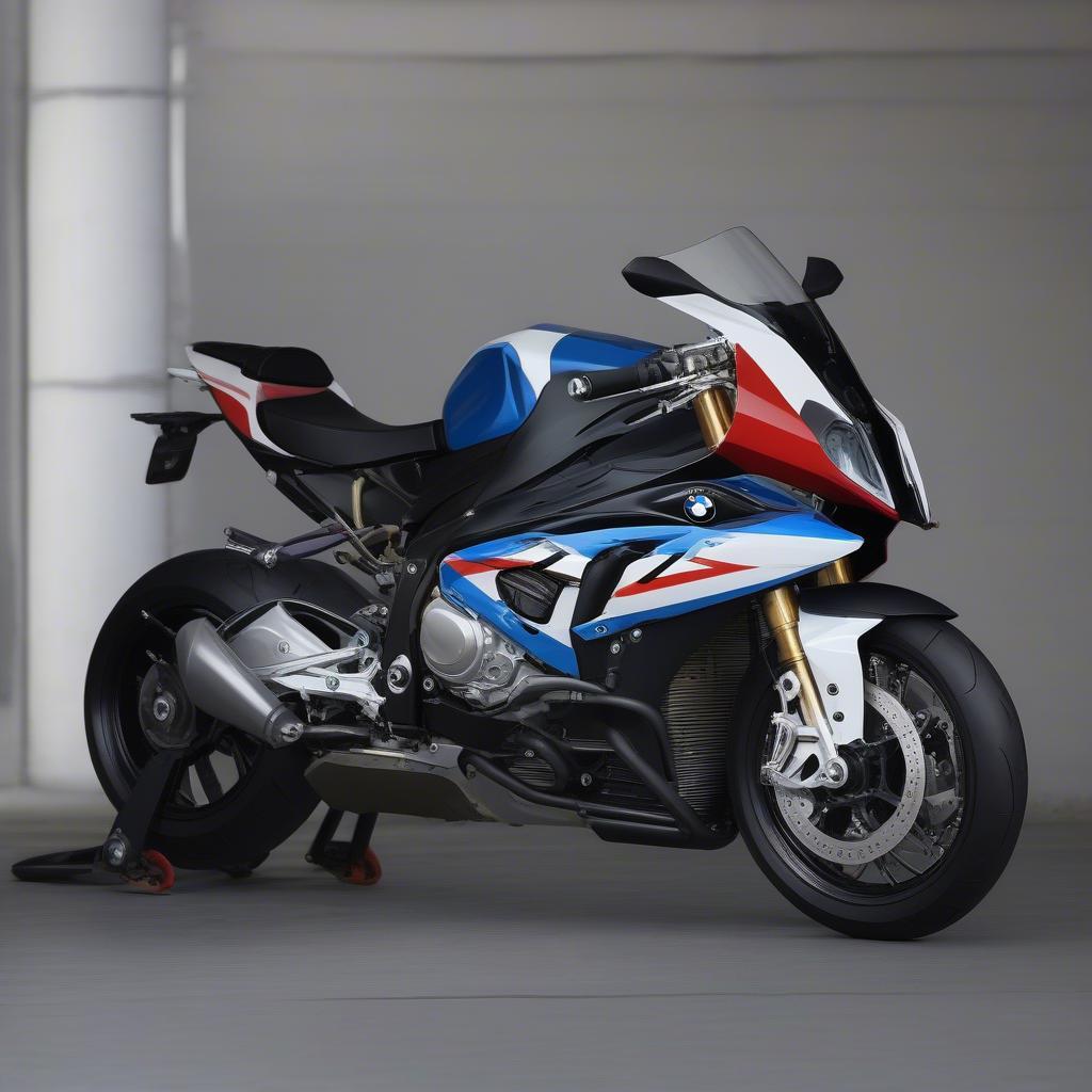 BMW HP4 độ tem thể hiện cá tính riêng của chủ sở hữu