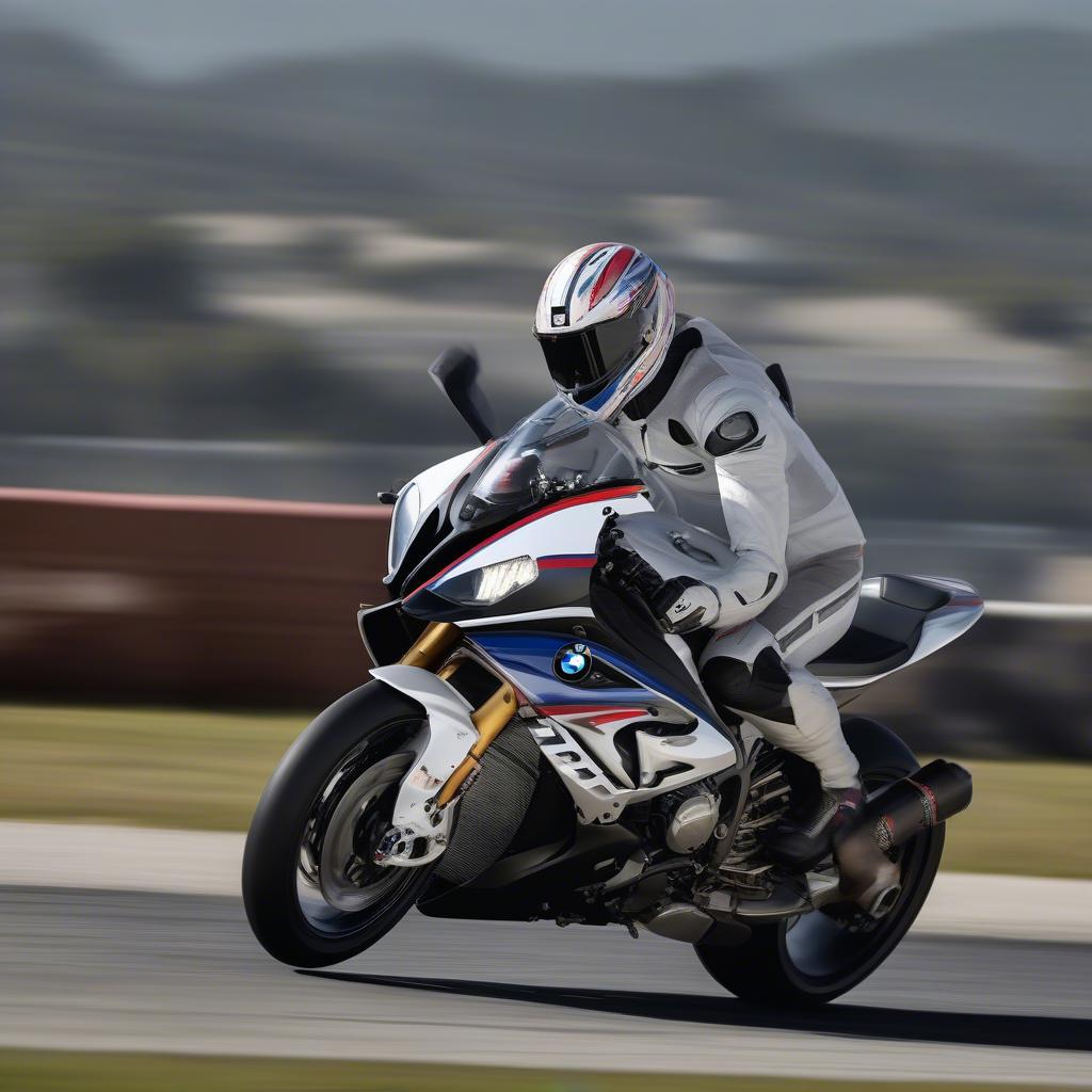 BMW HP4 Race trên đường đua