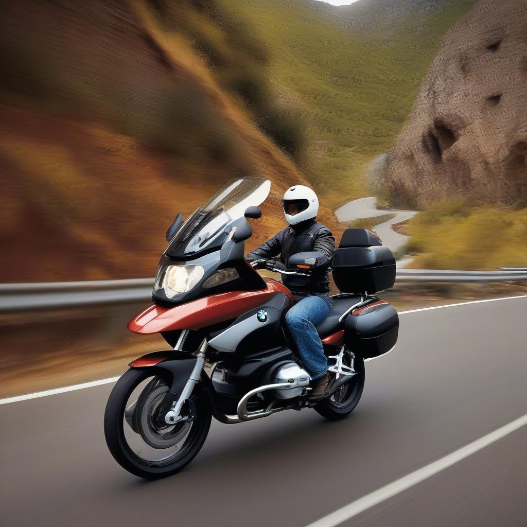 BMW R1150RT Lái Xe Trên Đường Trường