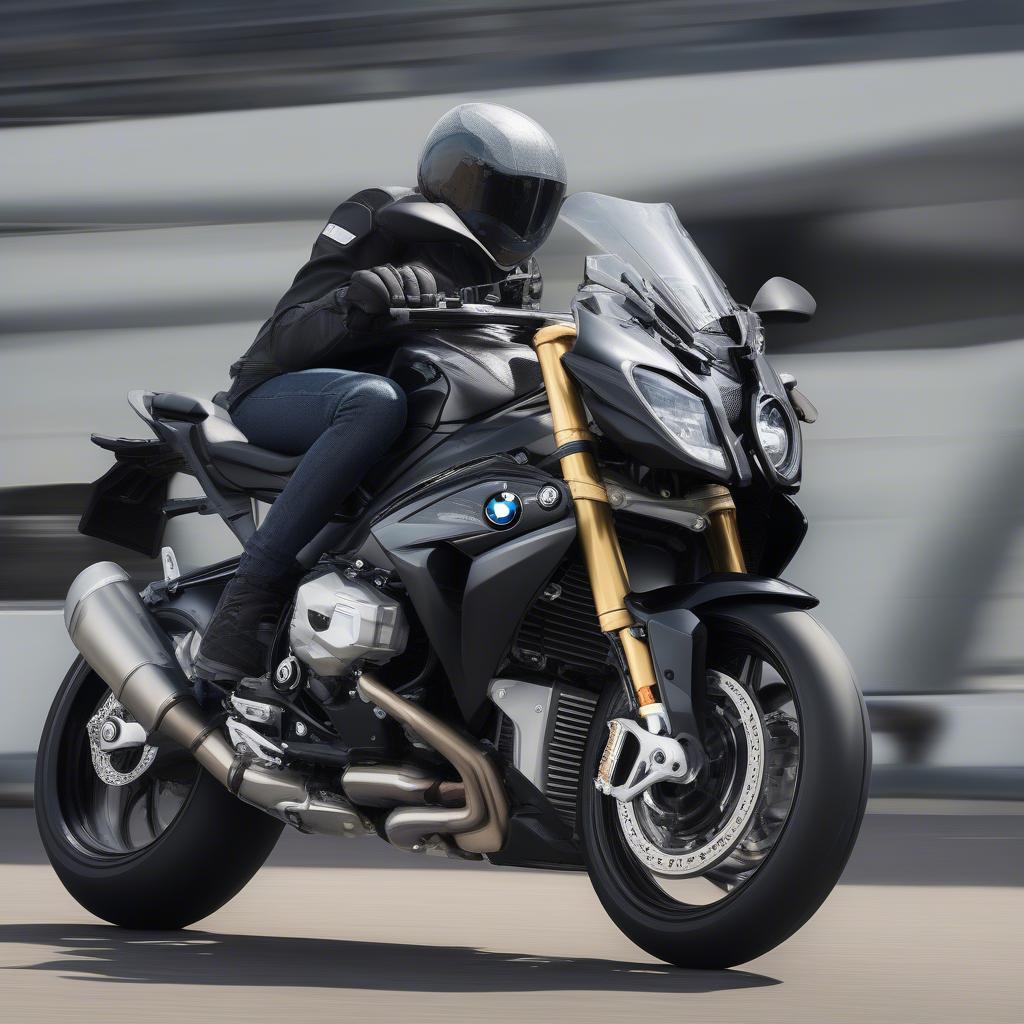 BMW S1000R 2018 Đen Cận Cảnh