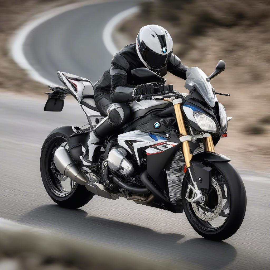 BMW S1000R Naked - biểu tượng của tốc độ