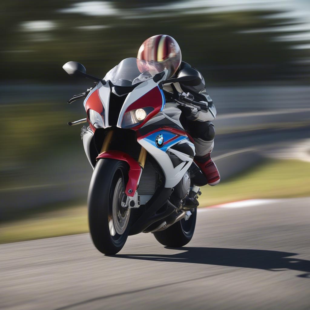 BMW S1000RR 2015 trên đường đua