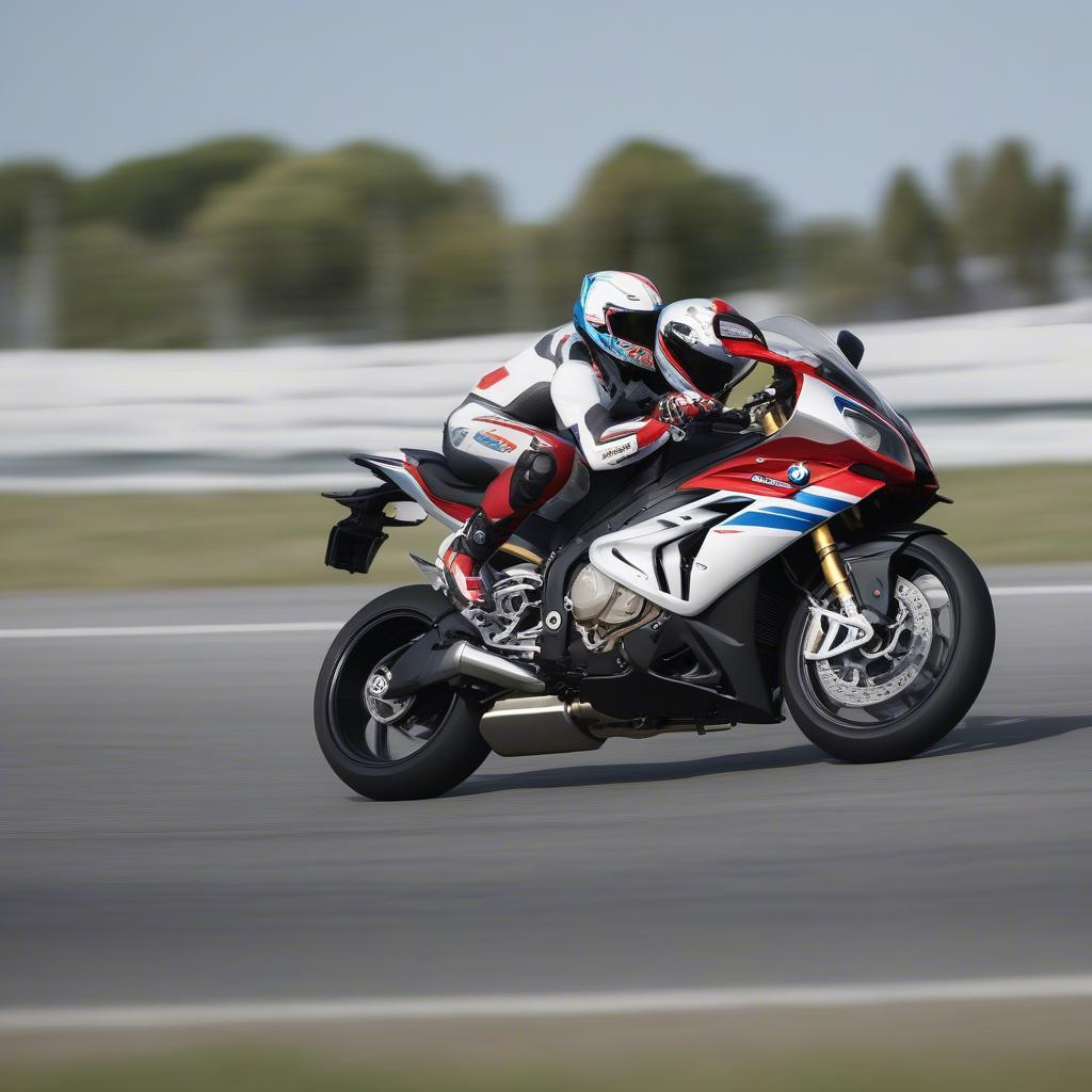 Trải nghiệm lái tuyệt vời với BMW S1000RR trên đường đua