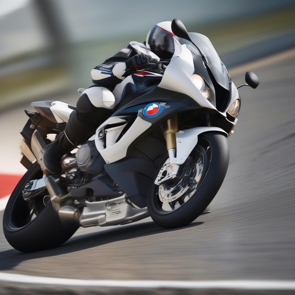 BMW S675RR vận hành