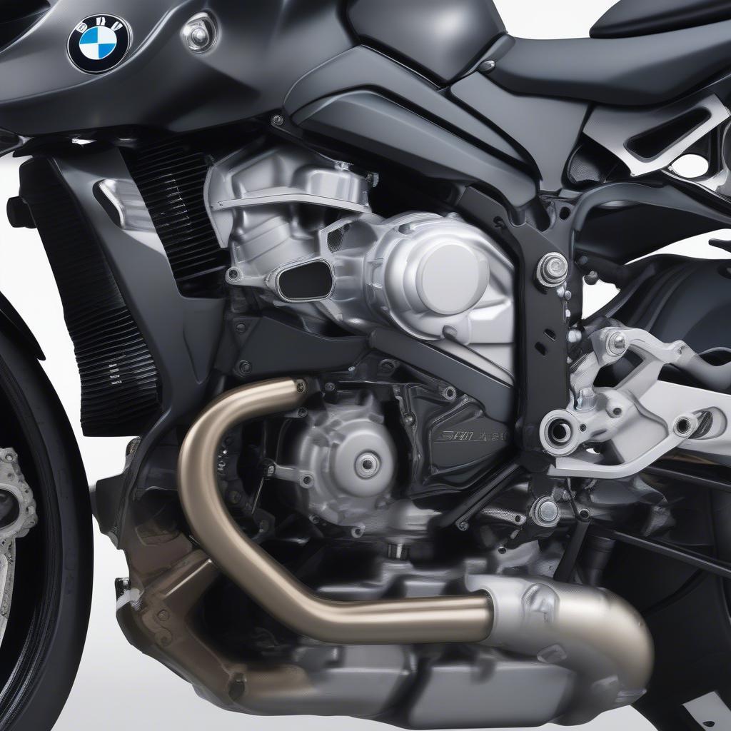 Động cơ BMW S1000RR mạnh mẽ