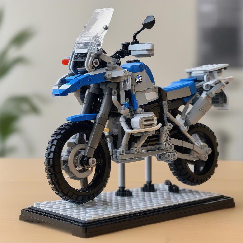 Mô hình Lego BMW R 1200 GS Adventure hoàn thiện