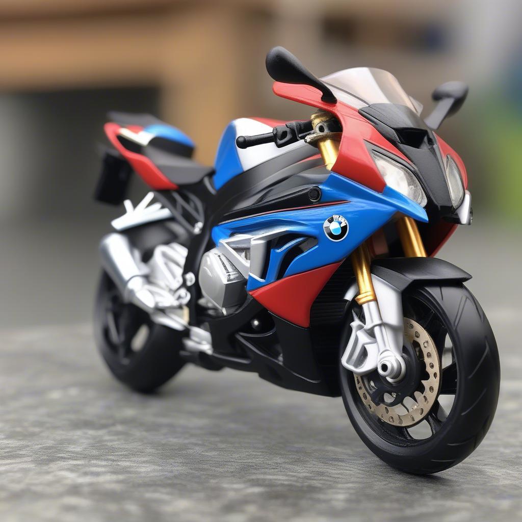 Mô hình xe BMW S1000RR 1 18 chi tiết và chính xác