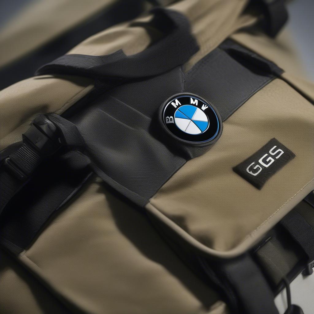 Chất liệu túi đồ BMW GS